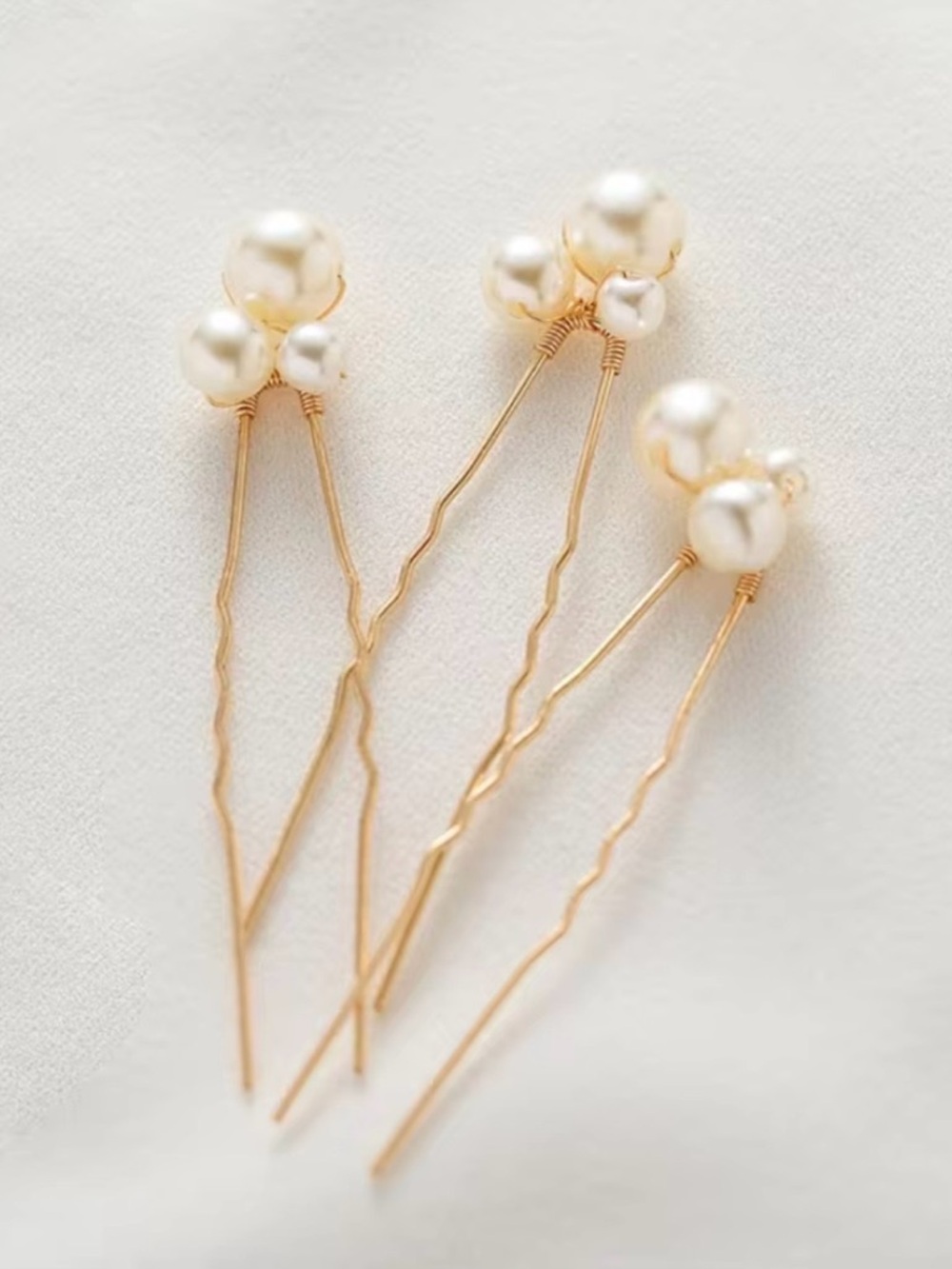 Pearl bridal Hair Pins - Elegant Ivory Hair Accessories - Picture 3 of 5